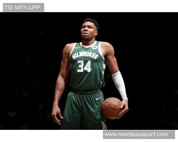 扬尼斯阿德托昆博荣膺11月8日NBA最佳球员称号的背后故事 扬尼斯阿德托昆博荣膺11月8日NBA最佳球员称号的背后故事